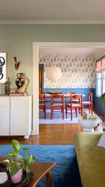 Hannah Carpenter, Carpenter House, Eclectic Bedroom, Eclectic Furniture, Antique Interior, Profile On Instagram, Two And A Half, January 21, 5k Followers