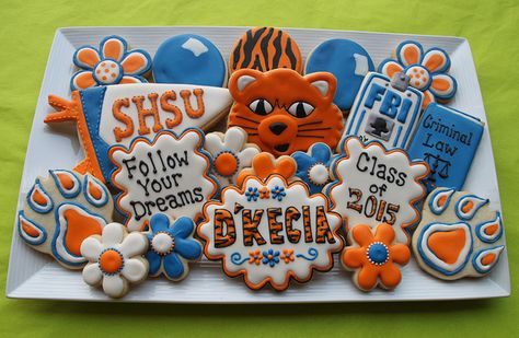 College Bound Cookie platter Shsu Graduation Party, Shsu Bearkats, Chocolate Graduation, College Cookies, Senior Things, College Mascot, Trunk Party, Outdoor Graduation Parties, Outdoor Graduation