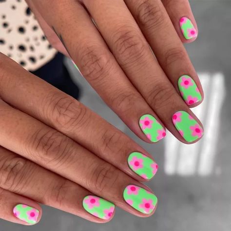 32 Nail Ideas for April That Put a Fresh Twist on Spring Manicures 2024 April Nails, May Nails Ideas 2024 Flowers, Spring Flower Nails 2024, Spring Nails 2024 With Flowers, Spring Floral Nails 2024, Nail Picking, Negative Space Design, Color Block Nails, Holo Taco