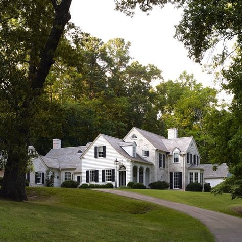 1,032 Likes, 36 Comments - James F Carter, Architect (@jamesfcarterarch) on Instagram: “A rambling family home for a lovely couple here in Birmingham approaches its third anniversary.…” Southern Colonial Homes, White Washed Brick, Beach Houses Architecture, Brick Colonial, Southern Colonial, Wrong Love, Southern Architecture, Third Anniversary, Colonial Exterior