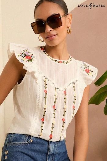 Top Embroidery Designs, Embroidery On Top, Cotton Boho Tops, Floral Prints Fashion, Love Roses, Modest Dresses Casual, Shell Top, Shell Tops, Embroidery Top