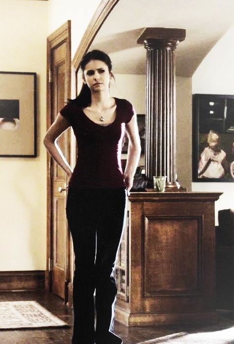 Elena Gilbert Elena Gilbert Full Body Pic, Elena Gilbert Body Type, Elena Gilbert Outfits Summer, Elena Gilbert Summer Outfits, Elena Gilbert Clothes, Elena Outfits, Elena Gilbert Outfits, 2010 Outfits, Katherine Pierce Outfits