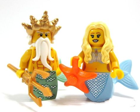 Mermaids by Lego Lego Mermaid, Siren Drawing, Mermaid Castle, Lego Jurassic, Lego People, Lego Trains, Lego Minifigs, Lego Room, Mermaids And Mermen