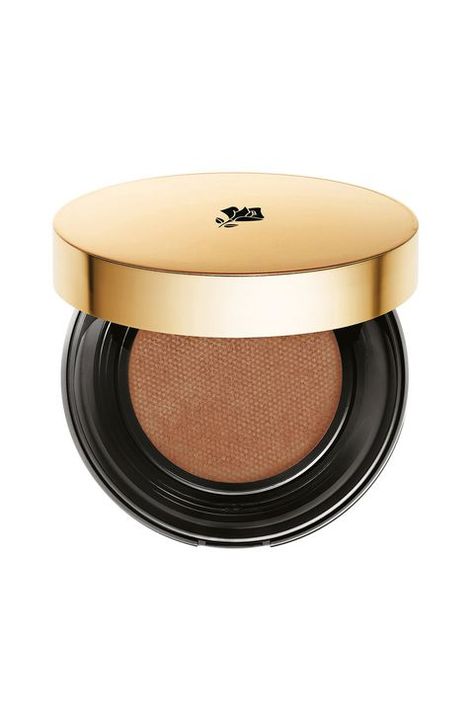 The YSL Touche Éclat Cushion Foundation will give you a major glow. Best Foundation For Dry Skin, Best Foundation Makeup, Make Up Foundation, Foundation For Dry Skin, Compact Foundation, Cushion Foundation, Too Faced Foundation, Best Foundation, Foundation Brush