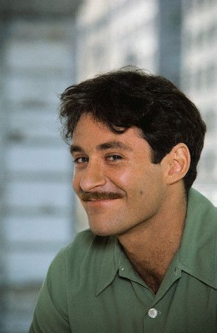 Kevin Kline Famous Families, Mad Woman, Kevin Kline, Horrible People, Goldie Hawn, I Still Love Him, My Face When, Man Crush Everyday, Ideal Man