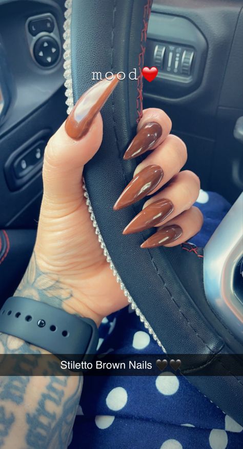 Stiletto Nails Short, Black Lives Matter Art, Story Post, Pointed Nails, Brown Fall, Color Cafe, Brown Nails, Nail Inspiration, Pretty Acrylic Nails