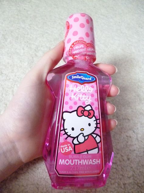 Hello Kitty Mouthwash Hello Kitty Shampoo And Conditioner, Hello Kitty Tampons, Hello Kitty Products, Hello Kitty Bathroom, Tapeta Z Hello Kitty, Hello Kitty Merchandise, Hello Kitty House, Hello Kitty Makeup, Hello Kitty Jewelry