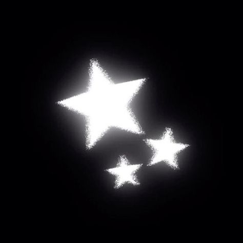 Aesthetic pfp⭐️ Profile Picture Cute, Star Pfp, Halloween Desktop Wallpaper, Black And White Wallpaper Iphone, Cute Profile, Aesthetic Profile Picture Cartoon Soft, Y2k Profile Picture, Monster High Pictures, Image Swag