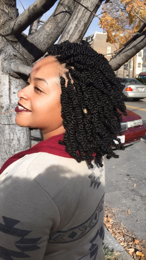 Kinking Hair Styles, Mini Spring Twists, Short Crochet Braid Styles, Mini Twists Natural Hair, Short Hair Twist Styles, Twists Hairstyles, Braids With Shaved Sides, Short Twists, Crochet Styles