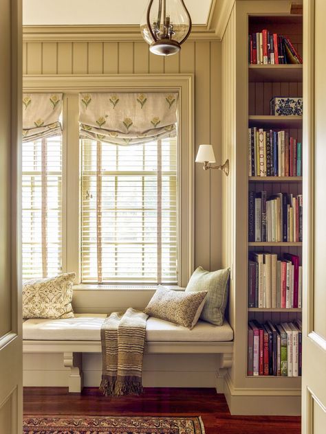 Gil Schafer, Window Seat Ideas, Veranda Magazine, Maine Cottage, Cottage Design, Window Seat, Maine House, Ranch House, Built Ins