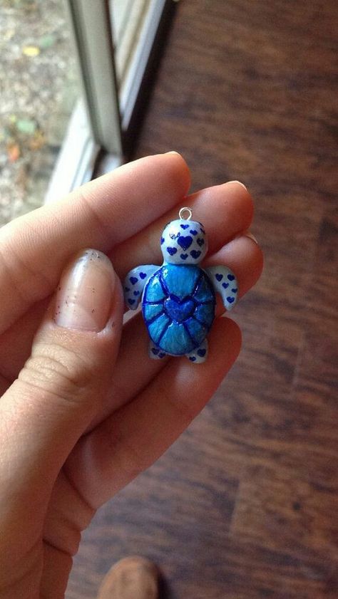 Turtle Polymer Clay, Clay Turtle, Shell Turtle, Clay Fairy, Clay Diy Projects, How To Make Clay, Tanah Liat, Poly Clay, Polymer Clay Animals