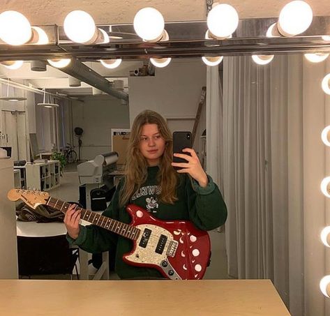 Electro Guitar, Marie Ulven, Girl In Red, Guitar Girl, Red Baby, I Love Girls, Fav Celebs, Red Aesthetic, Celebrity Crush