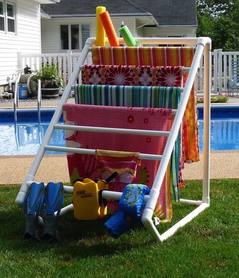 50 Genius Storage Ideas (all very cheap and easy!) Great for organizing and small houses. Pvc Towel Rack, Easy Backyard Diy, Towel Rack Pool, Pvc Pool, Living Pool, Construction Engineering, Pvc Projects, Easy Backyard, Diy Outdoor Decor