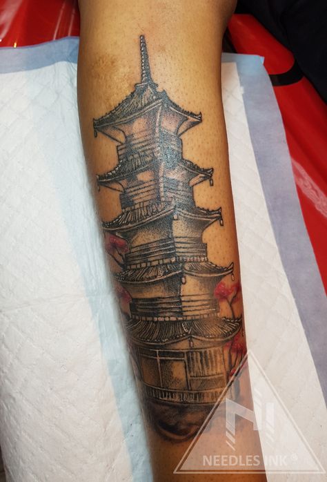 #japanesecastletattoo #japanesefortress #calftattoo #japanesetattoo #castletattoo #nofilter #inked #tattoo #tattoos #tattoosbyspider #needlesink #spidertattoostudio #needlesinktattoos #spidertattoos #spidertattooschaguanas #bishoprotary #bishopv6 #v6 Japanese Castle Tattoo, Castle Tattoo, Japanese Castle, Inked Tattoo, Triangle Tattoo, Geometric Tattoo, Castle, Tattoos