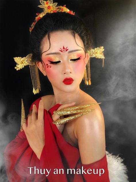 Ethnic Makeup, Carnaval Make-up, Geisha Makeup, Evening Eye Makeup, Show Makeup, Chinese Makeup, Carnival Makeup, Face Paint Makeup, Glam Photoshoot