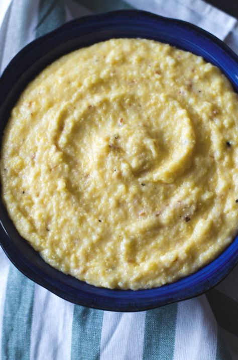 Smoked Gouda Cheesy Polenta | Go Go Go Gourmet @gogogogourmet Cheesy Polenta, Polenta Recipe, Cheesy Grits, Polenta Recipes, Fondue Recipes, Smoked Gouda, Never Go Back, Yummy Dips, Grits