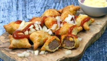 Snacks Airfryer recepten Airfryer recepten - Pagina 7 van 7 - Airfryertotaal.nl Tapas Buffet, Party Snack Food, Tapas Recipes, Mini Sandwiches, Xmas Food, Mini Pizza, Party Snacks, High Tea, Air Fryer Recipes