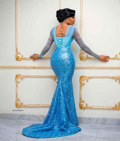 55 Birthday, Africa Clothes, Asoebi Lace, Nigerian Wedding Dresses Traditional, Aso Ebi Dresses, Braids Blonde, Nigerian Wedding Dress, Nigerian Lace Styles Dress, Reception Dresses