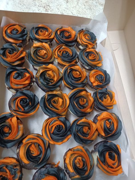 Graduation cupcakes Burnt Orange Cupcakes Wedding, Burnt Orange Cupcakes, Orange Wedding Cupcakes, Green And Burnt Orange Wedding, Orange And Green Cupcakes, Teal And Orange Cupcakes, Chocolate Cupcakes With Orange Frosting, Green And Orange Wedding, Chocolate Cupcakes Orange Frosting