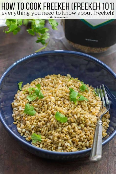 Freekah Recipes, Freekeh Recipes, Savory Rice, Warm Salad, Clam Recipes, Healthy Grains, Braised Chicken, Mediterranean Dishes, Grain Foods