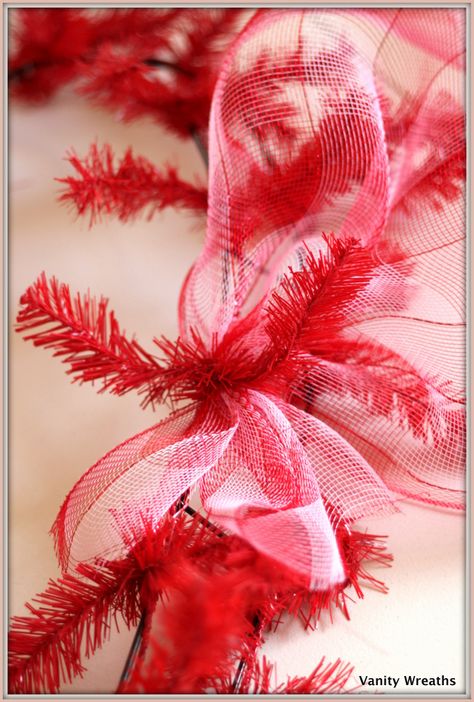 Vanity Wreaths: Make A Heart-Shaped Mesh Wreath for Valentines Day Easy Door Wreaths, Wire Heart Wreath, Deco Mesh Pumpkin, Flag Pallet, Valentine Mesh Wreaths, Heart Wreaths, Making Mesh Wreaths, Diy Valentines Day Wreath, Valentine Wreath Diy