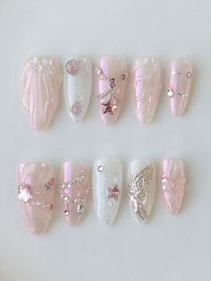 Simple Douyin Nails, Debut Nails, Pink Fairy Nails, Douyin Nails Almond, Almond Nails Simple, Nail Info, Princess Pilates, Yoga Baby, Makeup 2024