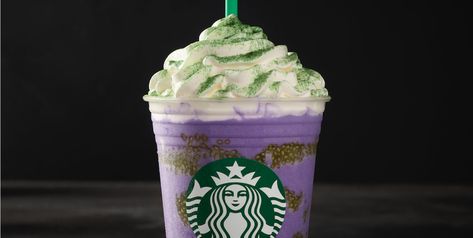 Witches Brew Recipe, Homemade Starbucks, Starbucks Art, Halloween Witches Brew, Starbucks Halloween, Starbucks Drink, Starbucks Drinks Recipes, Starbucks Secret Menu, Themed Drinks