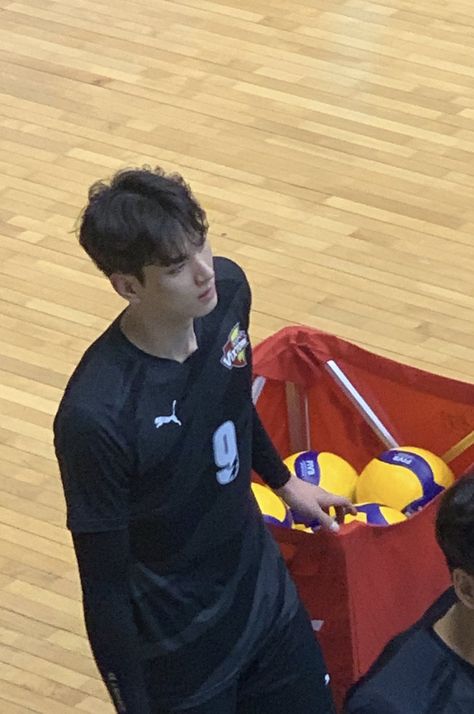 Lim Sungjin Boyfriend Material, Lim Sungjin, Volleyball Men, Kim Seungmin, Body Workout Plan, Body Workout, Face Claims, Boyfriend Material, Volleyball