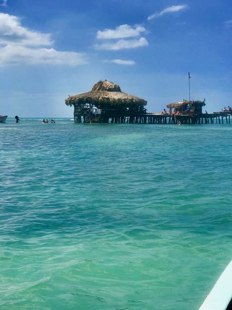 The Pelican Bar, just off the coast of Black River, Jamaica, is an interesting, "must see" destination. Beautiful views, people from around the world and just a really cool spot to chill, put this at the top of my list. #jamaica #destinations #travel #caribbean #vacation Black River Jamaica, Trip To Jamaica, Tour Group, Travel Caribbean, Booze Cruise, Skip It, Caribbean Vacation, Black River, Jamaica Travel