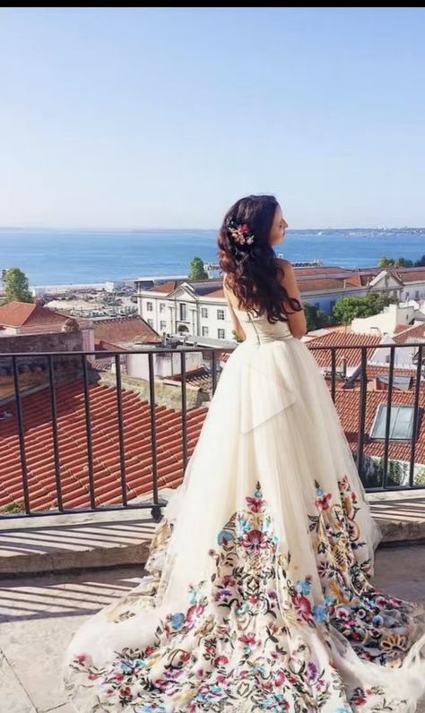 Portuguese Wedding Dress Traditional, Traditional Mexican Wedding Dress Mexico, Mexican Bridal Dress, Mexican Embroidery Wedding Dress, Cuban Wedding Dress, Spanish Wedding Dress Mexican Style, Wedding Dresses Mexican Style, Vintage Mexican Wedding Dress, Wedding Dresses Unique Nontraditional