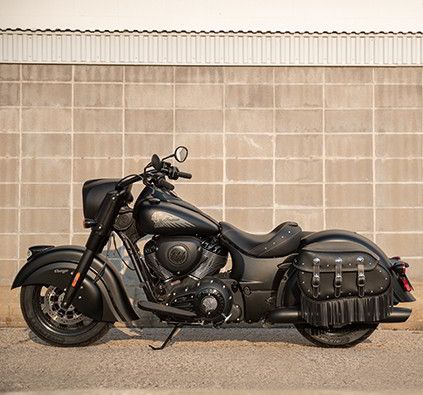 2021 Indian Vintage Dark Horse Indian Dark Horse, Horse Motorcycle, Indian Chief Classic, Indian Cycle, Vintage Indian Motorcycles, Diy Motorcycle, Motorcycle Decor, Motorcycle Trailer, Black Indians