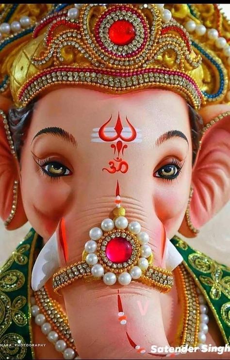 Ganesh Murti Images, Ganesha Face, Eye Pic, Ganesh Chaturthi Photos, गणपती बाप्पा, Om Symbol Wallpaper, Mandir Decoration, Sai Pallavi Hd Images, Ganesh Ji Images