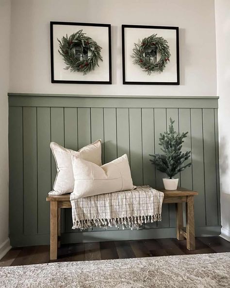 Sherwin Williams Evergreen Fog, Evergreen Fog, Green Accent Walls, Accent Wall Colors, Room Accent Wall, Accent Walls In Living Room, Living Art, Living Room Green, Board And Batten