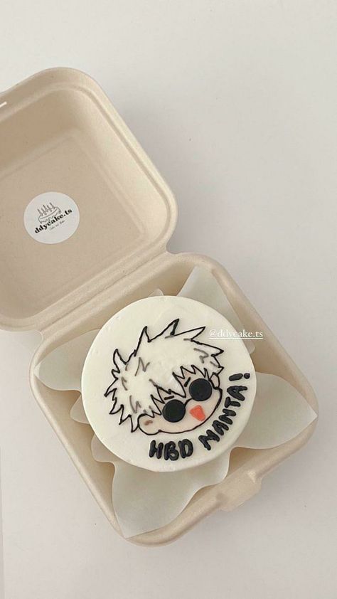 Gojo Cake Design, Gojo Satoru Cake Design, Jjk Cake Ideas, Bento Cake Anime, Gojo Birthday Cake, Anime Cake Design Birthday, Bento Cake Aesthetic, Korean Bento Cake, Korean Bento