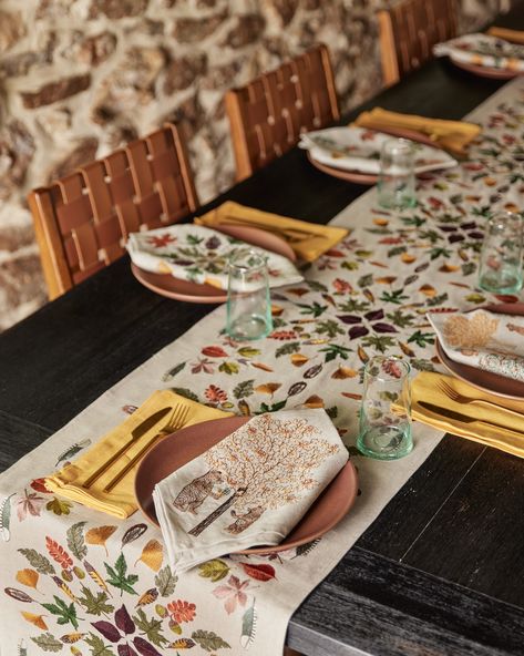 Autumnal Dinner, Leaves Table Runner, Fall Table Runner, Halloween Furniture, Bobbing For Apples, Embroidery Motif, Embroidered Table Runner, Pressed Leaves, Oak Trees