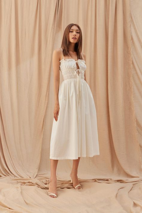 Evie Dress | Daphale Studios Short Slip Dress, Flowy Dress Long, Midi Dress For Women, Midi Sundress, Bandage Midi Dress, Pleated Midi Dress, Dress 16, Club Party, Dress Silhouette