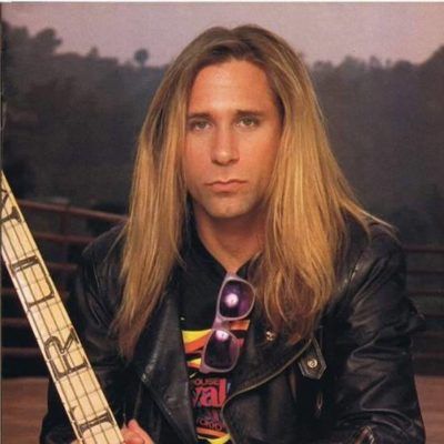 +Dana's+note:+I+just+ran+across+this+very+interesting+clip+of+Slaughter+bassist,+Dana+Strum,+discussing+how+he+introduced+Ozzy+Osbourne+to+Randy+Rhoads.+This+was+a+very+entertaining+interview,+...+ Vince Neil, Talk Show Host, Radio Personality, Ozzy Osbourne, Just Run, Jon Snow, Hard Rock, Heavy Metal, Trunk