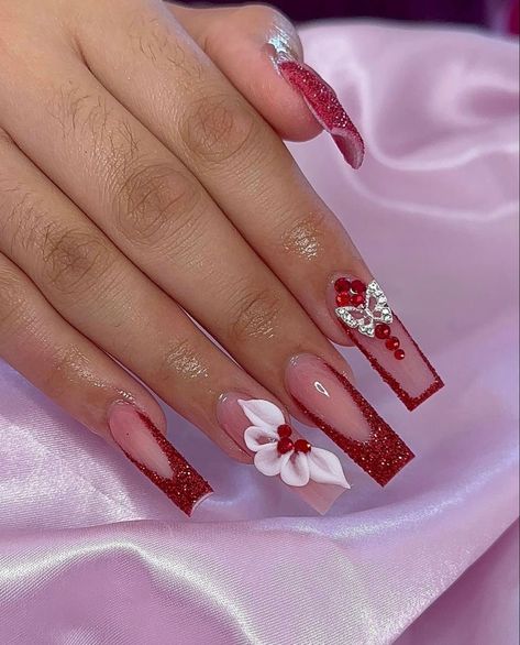 Christmas Nails Inspiration, Red And Pink Nails, Cute Red Nails, Nails With Red, Quinceanera Nails, Red Acrylic Nails, Sports Fit, Girly Acrylic Nails, Football Love