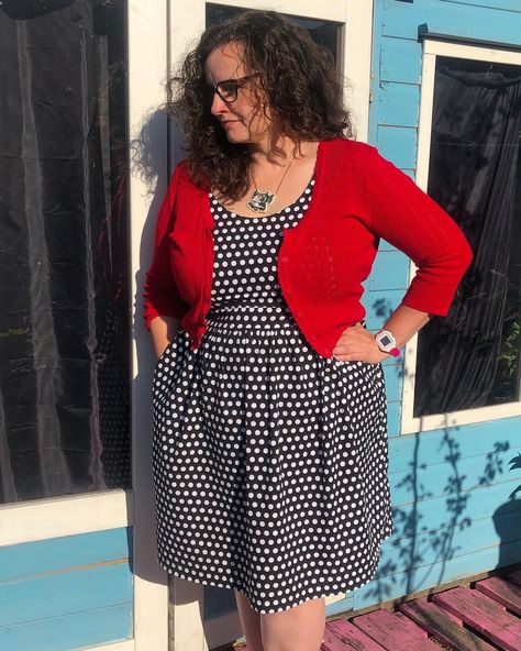 Mary Partington on Instagram: “Day 7 of #memademay2020 Pattern: Upton dress by Cashmerette Fabric: Printed dress from Abakhan Manchester #memademay #mmm20…” Upton Dress Cashmerette, Upton Dress, Scary Mary, Day 7, Printed Dress, Dressmaking, Manchester, Print Dress, Fabric