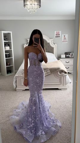 Prom Dress Inspo, Robes Glamour, Prom Dresses Black, Gorgeous Prom Dresses, Deb Dresses, Senior Prom Dresses, Classy Prom Dresses, Mesh Corset, Stunning Prom Dresses