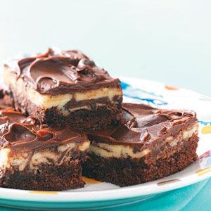 Cheesecake Brownie Squares Recipe from Taste of Home -- shared by Barbara Banzhof of Muncy, Pennsylvania Brownie Squares, Pudding Frosting, Cheesecake Brownies Recipe, Cookie Brownie, Cheesecake Brownie, Square Recipes, Cheesecake Brownies, Brownie Recipe, Brownie Mix