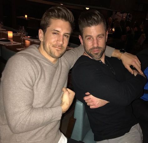 Who is Aaron Rodgers Brother? [2021 Update] - Details & Feud Aaron Rogers, Football Movies, Jojo Fletcher, Family Relations, California Wildfires, Aaron Rodgers, Three Brothers, Celebrity Biographies, Family Feud