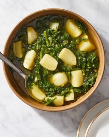 Turnip Greens Recipe (Southern-Style) | Kitchn Turnip And Mustard Greens Recipe, Purple Top Turnips Recipe, Cheesey Broccoli, Turnip Greens Recipe, Pineapple Cucumber Salad, Broccoli Skillet, Greens Recipes, Turnip Recipes, Main Recipes