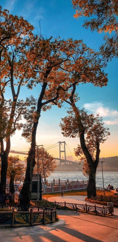 Istanbul Wallpaper, Iphone Wallpaper Travel, Turkey Vacation, Istanbul Turkey Photography, Turkey Tour, Istanbul Photography, Istanbul Travel, Sunset Wallpaper, Turkey Travel