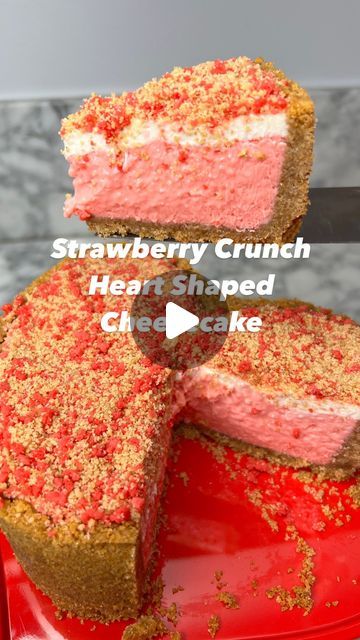 Heart Shaped Cheesecake, Strawberry Crunch Cheesecake, Crunch Cheesecake, Strawberry Crunch Cake, Strawberry Shortcake Cheesecake, Strawberry Crunch, Cheesecake Lovers, Philadelphia Cream Cheese, Heart Cake