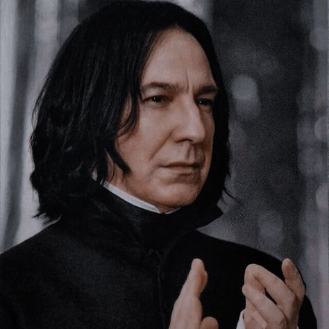 Severus Snape Aesthetic, Severus Sneep, Professor Severus Snape, Tapeta Harry Potter, Alan Rickman Severus Snape, Snape Harry Potter, Harry Potter Severus, Snape Harry, Harry Potter Severus Snape