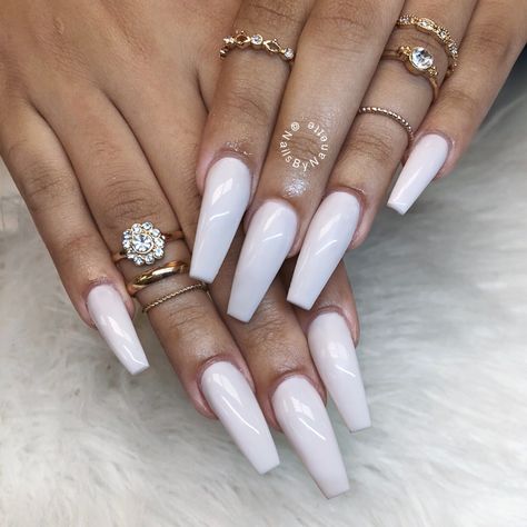 White nails, coffin nails, ballerina nails, nude nails, funny bunny Funny Bunny Coffin, Grey Nail Art, Coffin Acrylic Nails, Coffin Nails Ombre, Funny Bunny, Ballerina Nails, Summer Acrylic Nails, Gradient Nails, Coffin Nails Designs