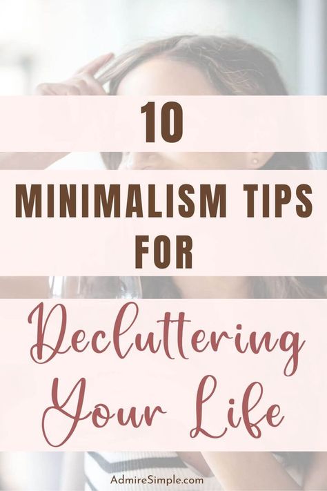 Simplify Life Quotes, Minimalist Guide, Minimalist Lifestyle Tips, Minimalist Tips, Herbal Medicine Cabinet, Become A Minimalist, Tips For Decluttering, Be A Minimalist, Minimalist Living Tips