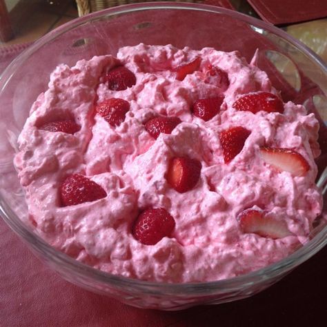 Fruit Salad With Vanilla Pudding, Strawberry Fluff Salad, Pudding And Cool Whip, Fluff Salad Recipes, Strawberry Fluff, Texas Sheet Cake Recipe, Fluff Salad, Jello Dessert Recipes, Lime Desserts