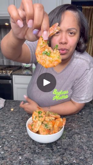 437K views · 11K reactions | RECIPE BELOW! I loveeeee shrimp and baked means “healthy” right? Lol i mean we aint DRINKING The butter dangggggggg lol @juicelovethekids  just hadddd to be in the video lol
2 pounds 13/15 shrimp 
2 cloves garlic, chopped
Fresh parsely
Old bay
@kimmyskreationsproducts garlic butter and herb seasoning!
1 stick salted butter (If you use imperial, we gone square up)

Preheat oven to 400. Mix shrimp (leave shell on for max flavor) seasonings, garlic and butter. Baked uncovered for 15-18 minutes. Add parsley and enjoy! #kimmyskreations #bakedshrimp #appetizer #seafood | Kimmy’s Kreations Shrimp Bake, Seafood Broil, Quick Shrimp Recipes, Jumbo Shrimp Recipes, Shrimp In The Oven, Fish Soups, Garlic Butter Shrimp Pasta, Baked Shrimp Recipes, Fish Fried